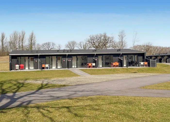 2 Bedroom Awesome In *