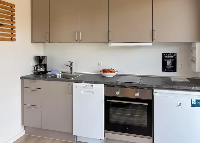 2 Bedroom Awesome In Appartement